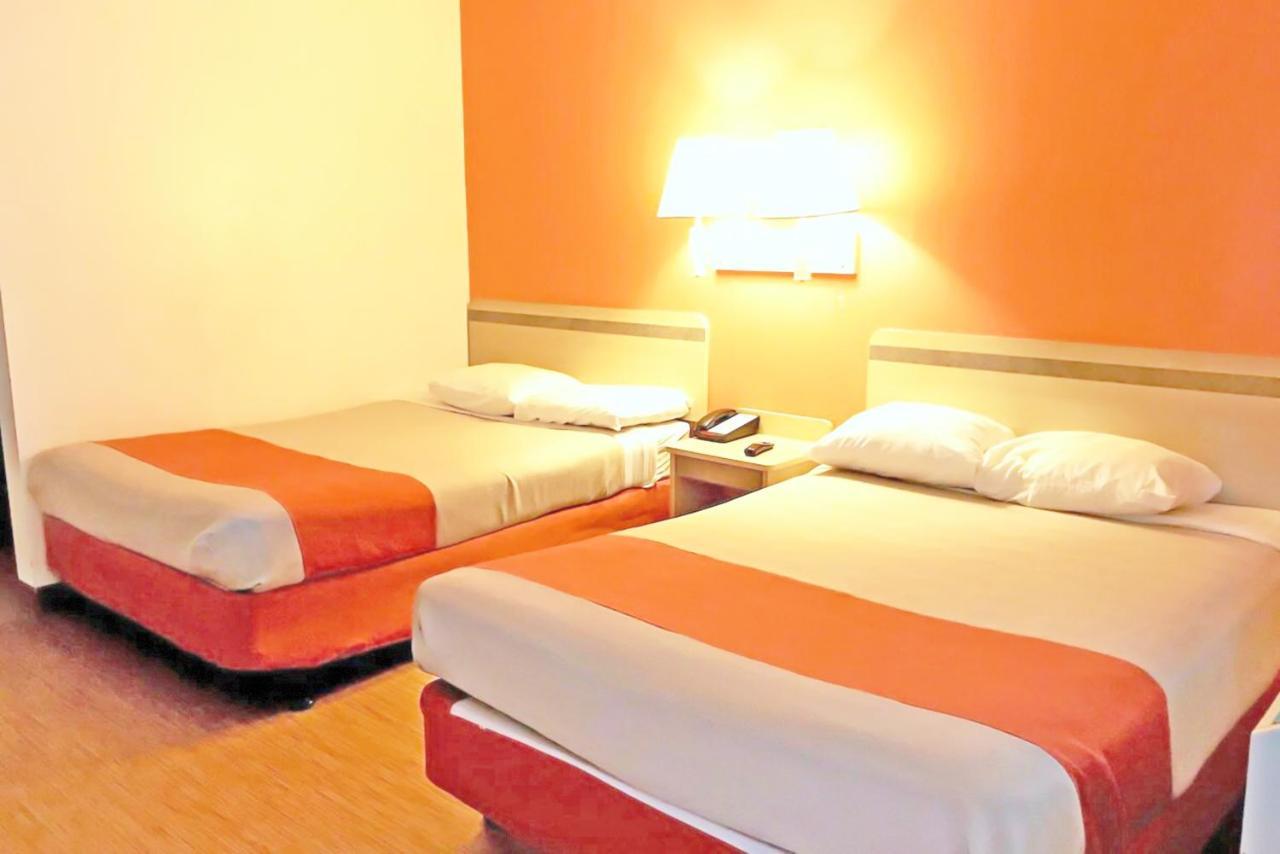 Key Inn Macedonia Luaran gambar