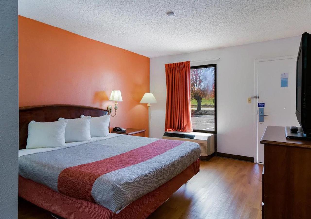 Key Inn Macedonia Luaran gambar