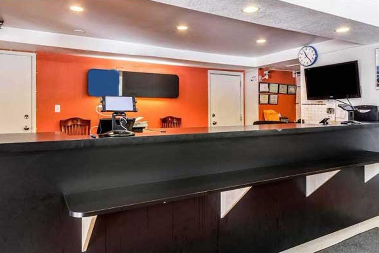 Key Inn Macedonia Luaran gambar