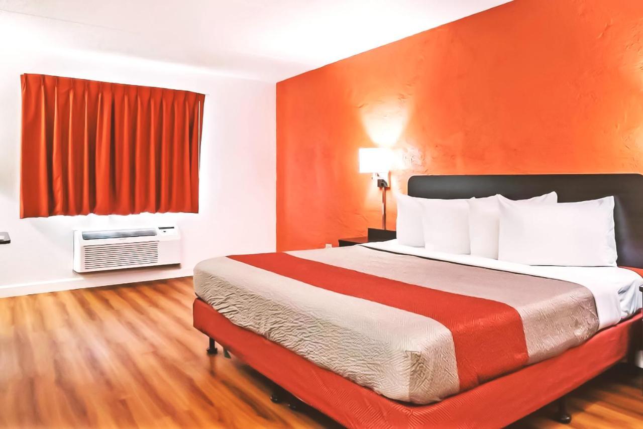 Key Inn Macedonia Luaran gambar
